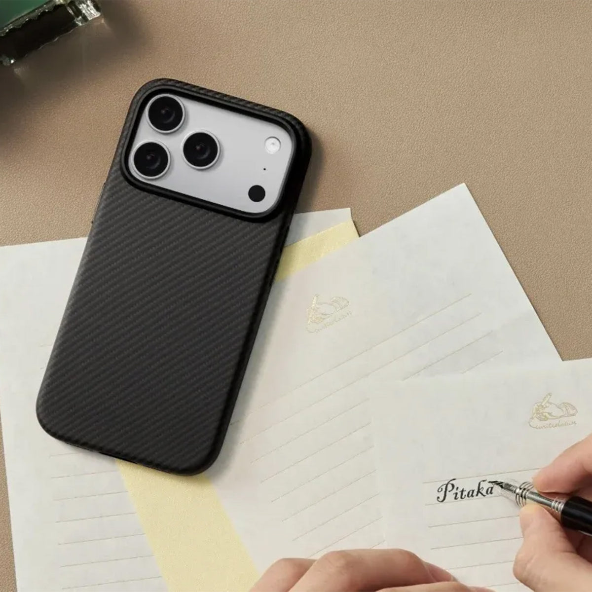 PITAKA Case for iPhone 17 Pro Max – UltraGuard Aramid Fiber Cover Black/Gray, Durable Protection and Precise Fit