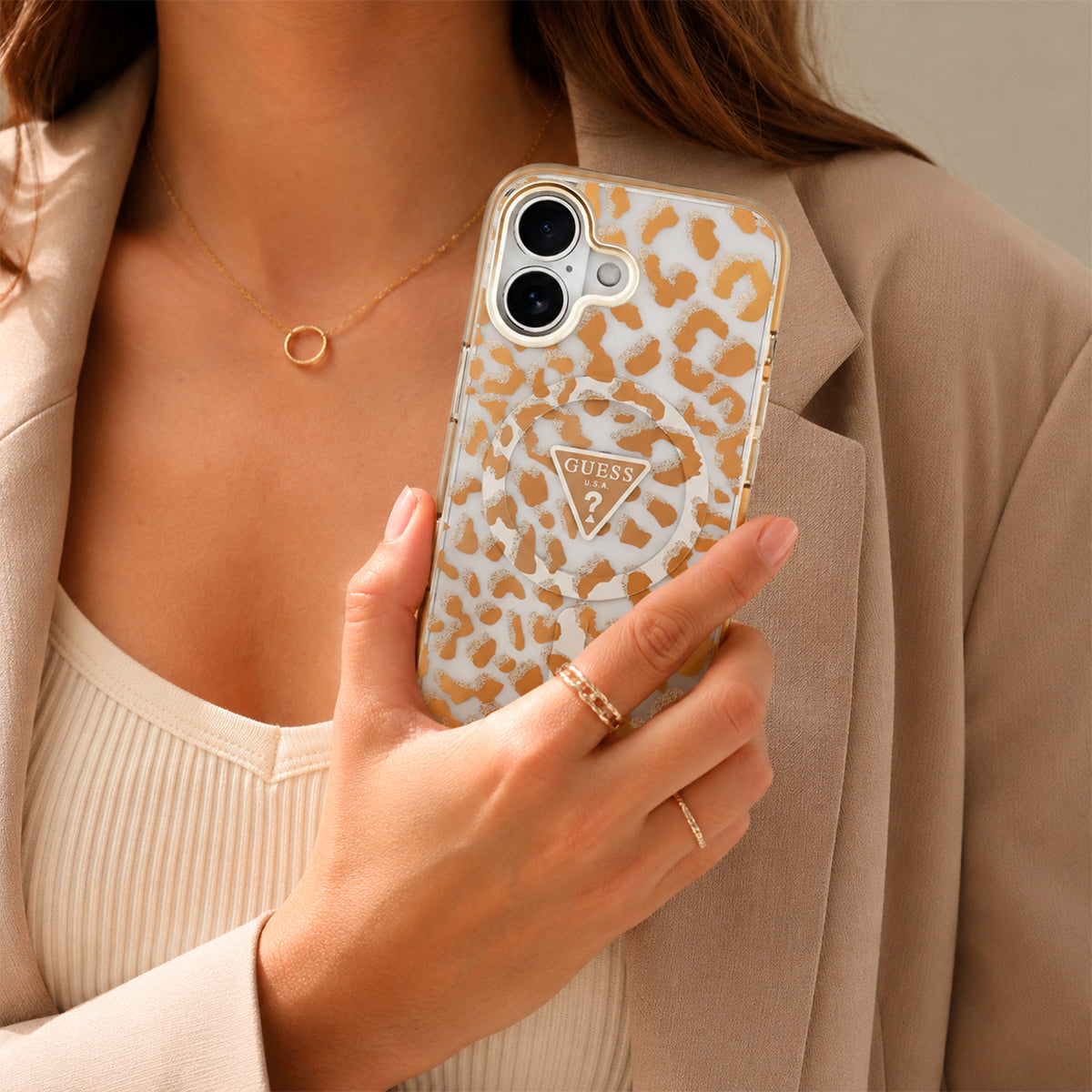 Guess Funda Leopardo para iPhone 17 Compatible con MagSafe y Protección Anticaídas, Marrón con Brillos