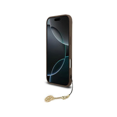 Guess Funda para iPhone 17 Air – Carcasa Marrón con Logo 4G y Charm Dorado, Protección Anticaídas y Ajuste Preciso