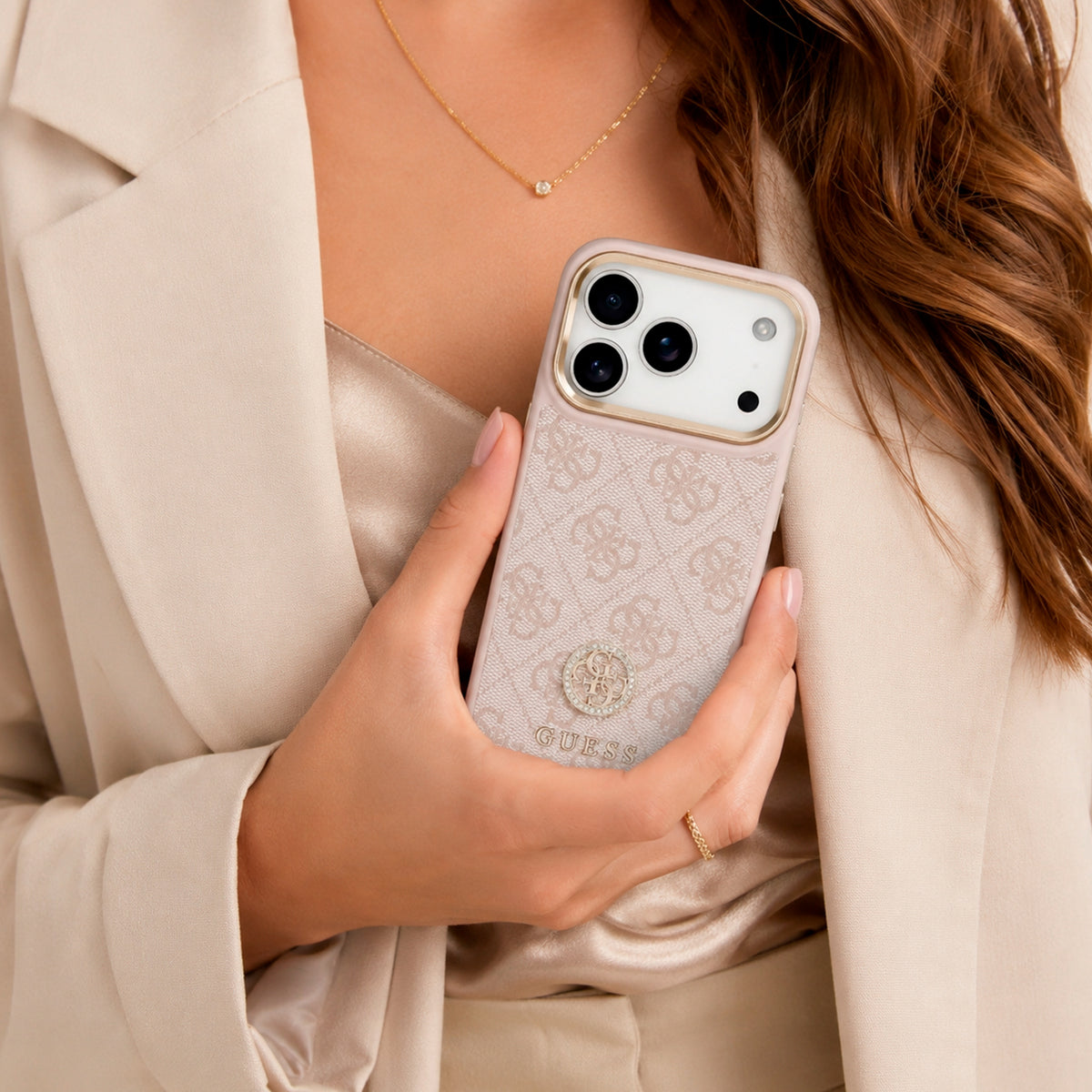 Guess Funda de Polipiel Logo 4G Strass para iPhone 17 Pro con Protección Anticaídas, Rosa