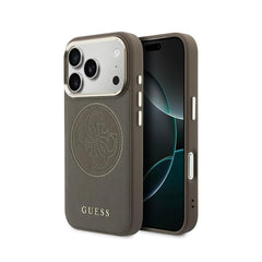 GUESS Funda Efecto Piel Logo Perforado para iPhone 17 Pro Compatible con MagSafe y Protección Anticaídas, Marrón