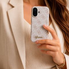 GUESS Funda de Polipiel Logo en Relieve para iPhone 16 Compatible con MagSafe y Protección Anticaídas, Rosa