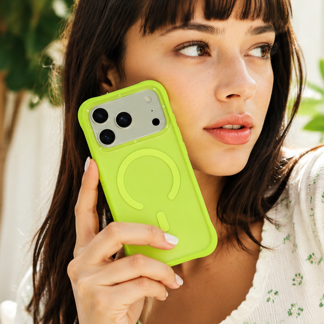 YOUNGKIT Funda Dynamic II para iPhone 17 Pro/18 Pro Compatible con MagSafe, Verde Lima