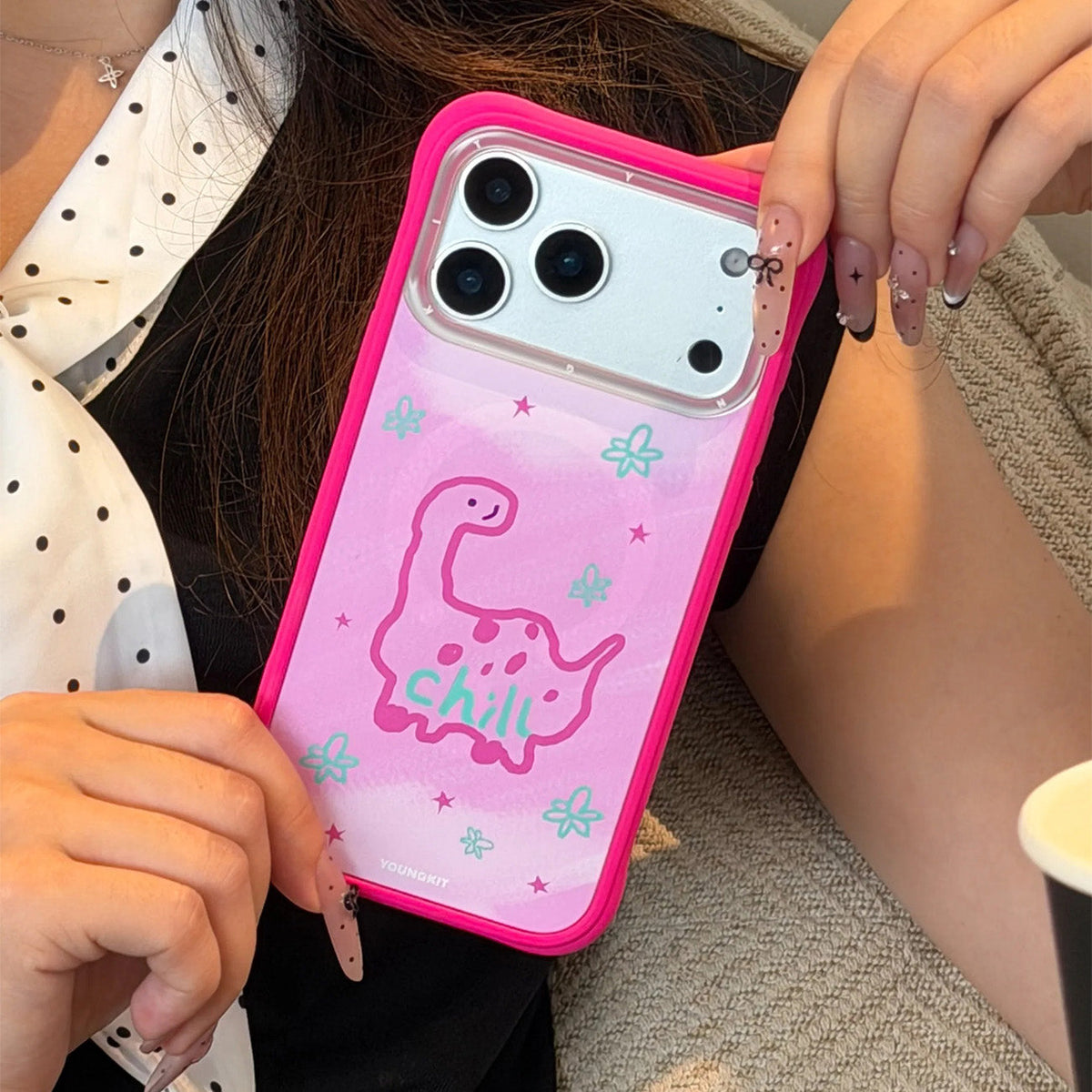 YOUNGKIT Funda Marshmallow para iPhone 17 Pro/18 Pro Compatible con MagSafe, Flower Dino