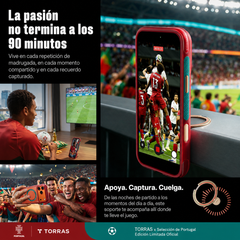 TORRAS × Portuguese Football Federation Limited Edition Funda Ostand Q3 Air Series iPhone 17 Pro Wave of Passion