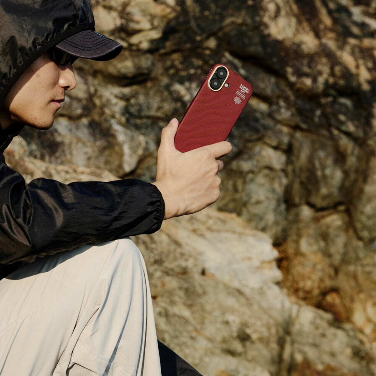 AIRITY Funda de Fibra de Aramida con Tejido de Bambú para iPhone 17 Compatible con MagSafe, Claret Red