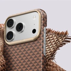 RAPTIC Funda Skin de Fibra de Aramida para iPhone 17 Pro Compatible con MagSafe, Serenity Amber