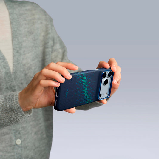 PITAKA Funda Edge de Fibra de Aramida para iPhone 18 Pro Compatible con MagSafe, Rion Nebula